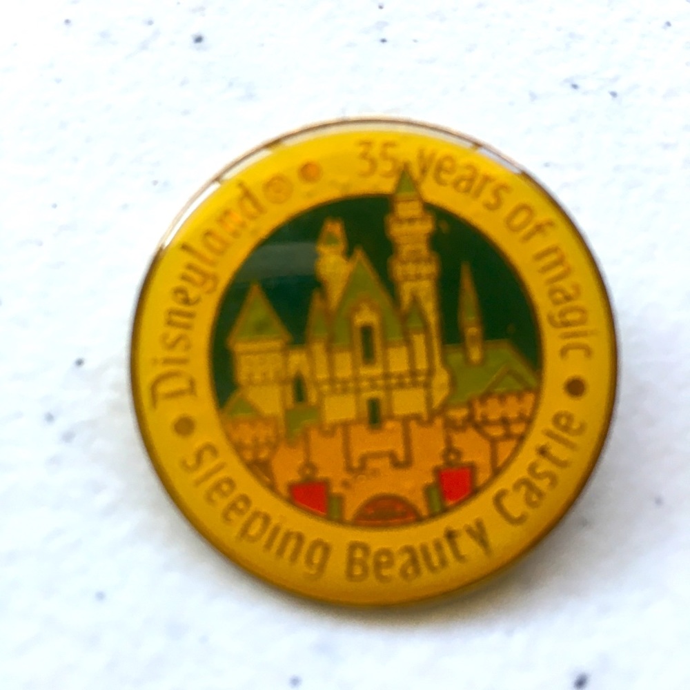 Vintage Disney pin